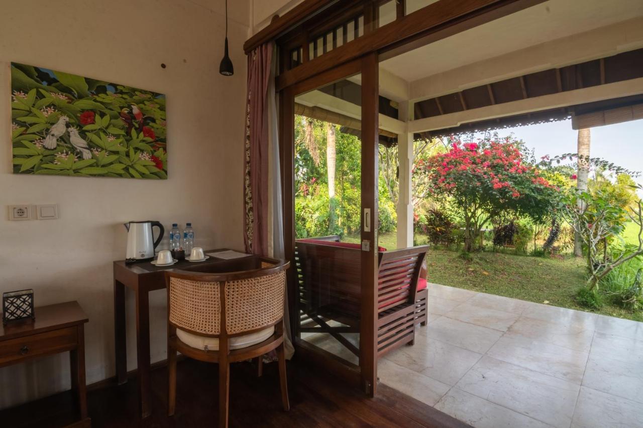 Lesong Hotel&Restaurant Munduk Exterior foto