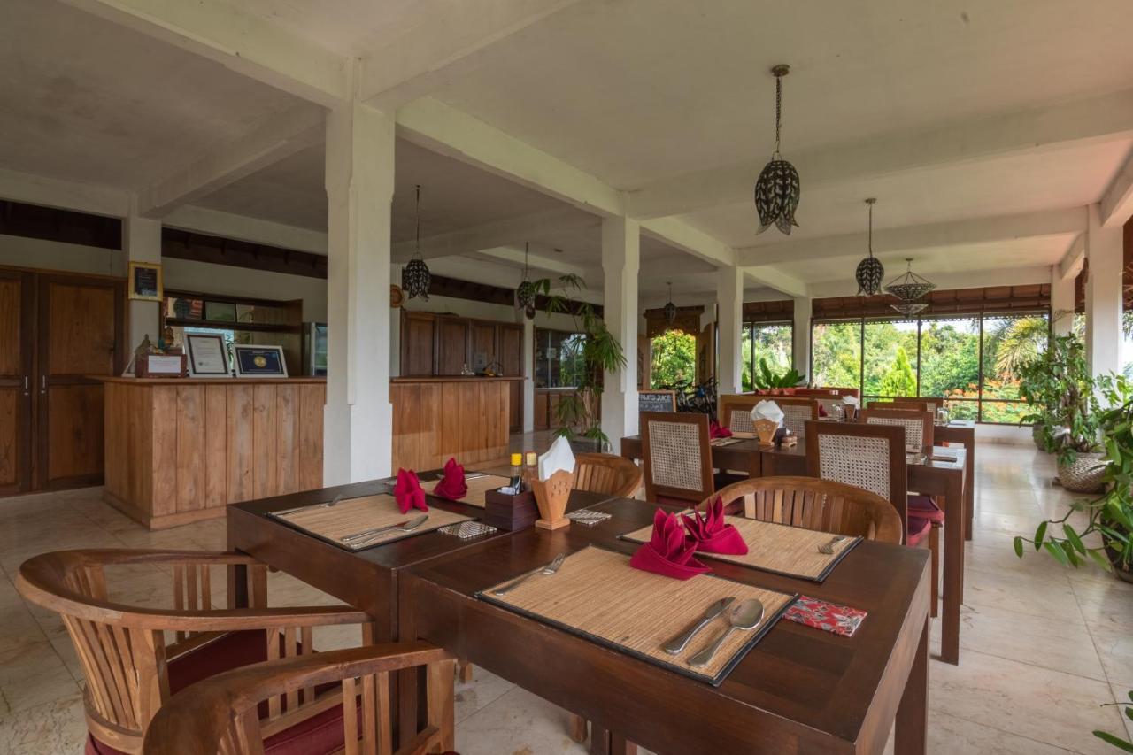 Lesong Hotel&Restaurant Munduk Exterior foto