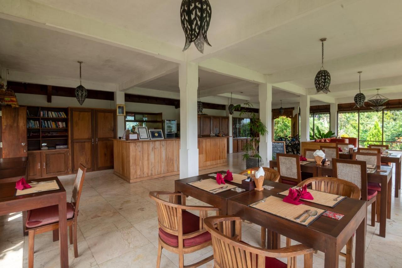 Lesong Hotel&Restaurant Munduk Exterior foto