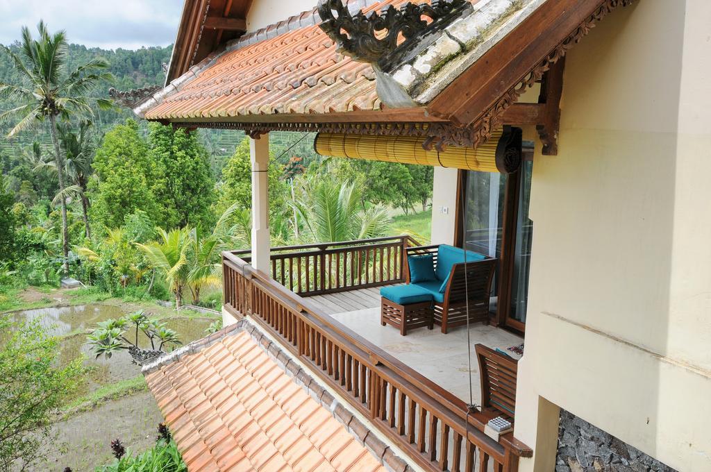Lesong Hotel&Restaurant Munduk Exterior foto
