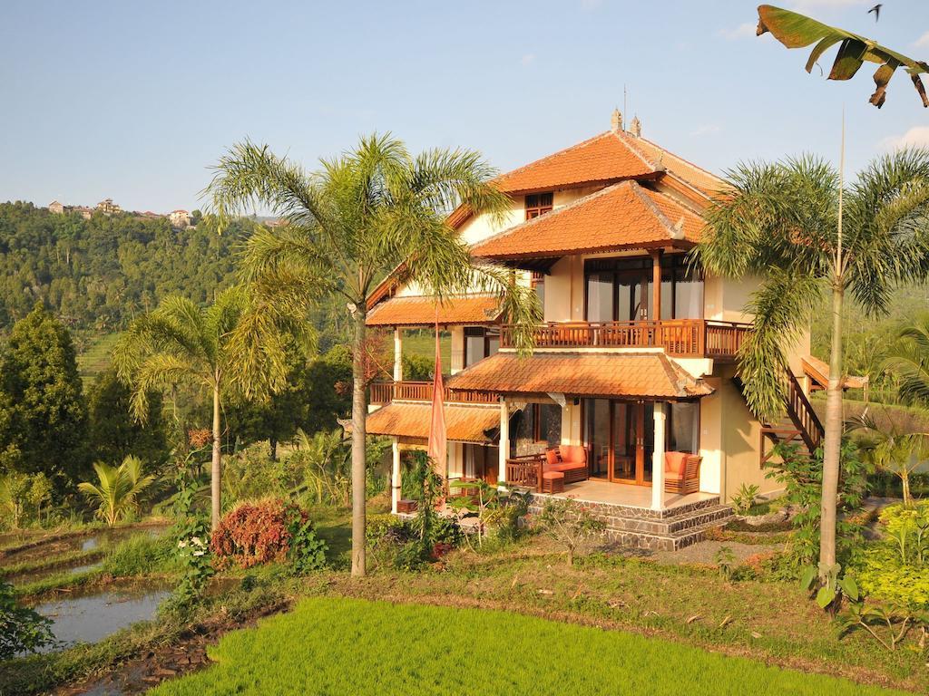 Lesong Hotel&Restaurant Munduk Zimmer foto